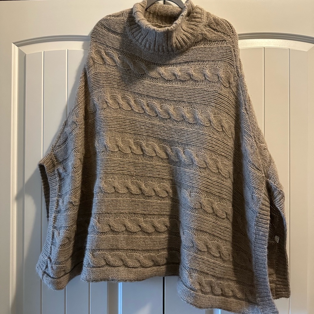 Simply Natural 100% Baby Alpaca Lucia Poncho - Cowl Neck - Picture 2 of 6